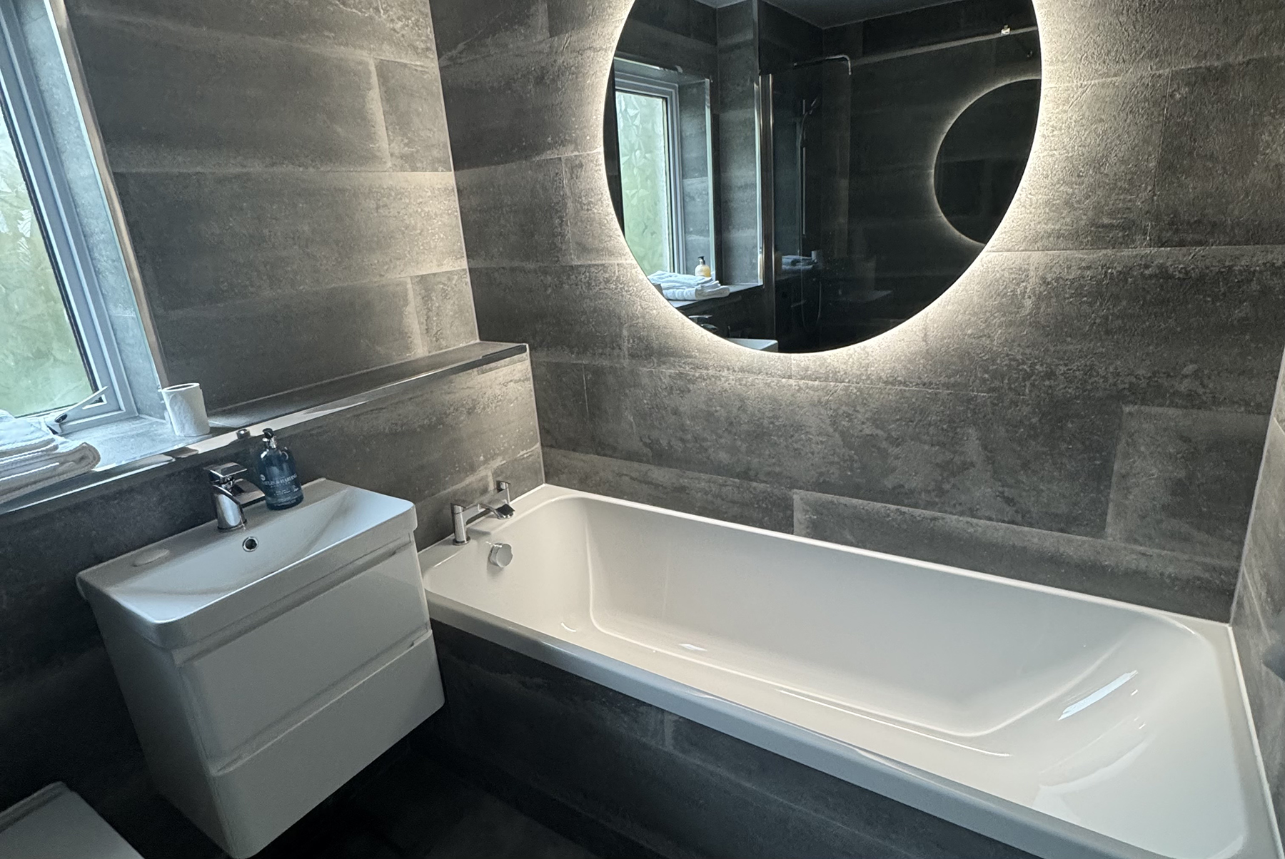 bathroom installer renfrewshire